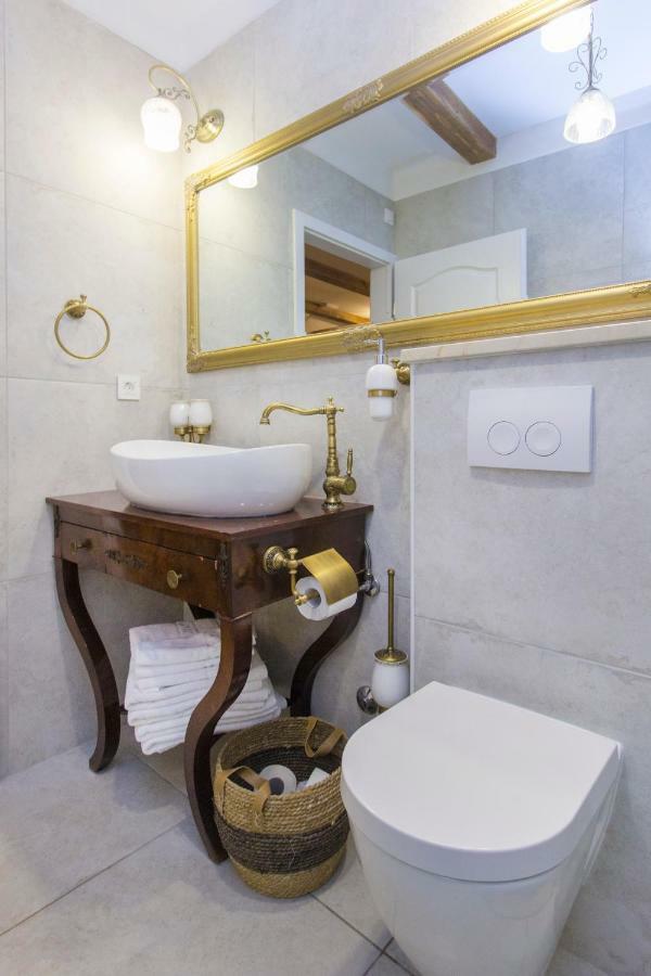 House For Rent Leila Βίλα Σίμπενικ Εξωτερικό φωτογραφία
