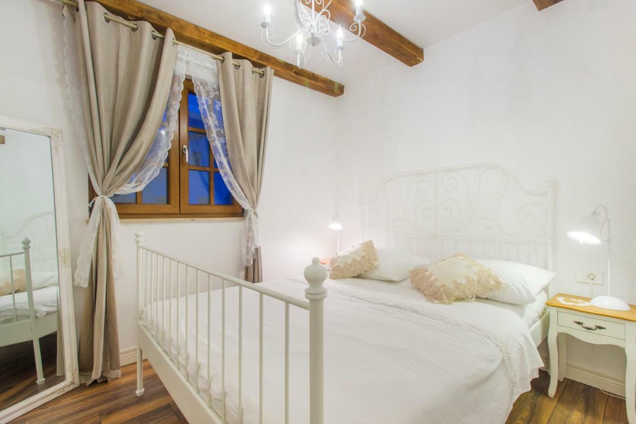 House For Rent Leila Βίλα Σίμπενικ Εξωτερικό φωτογραφία