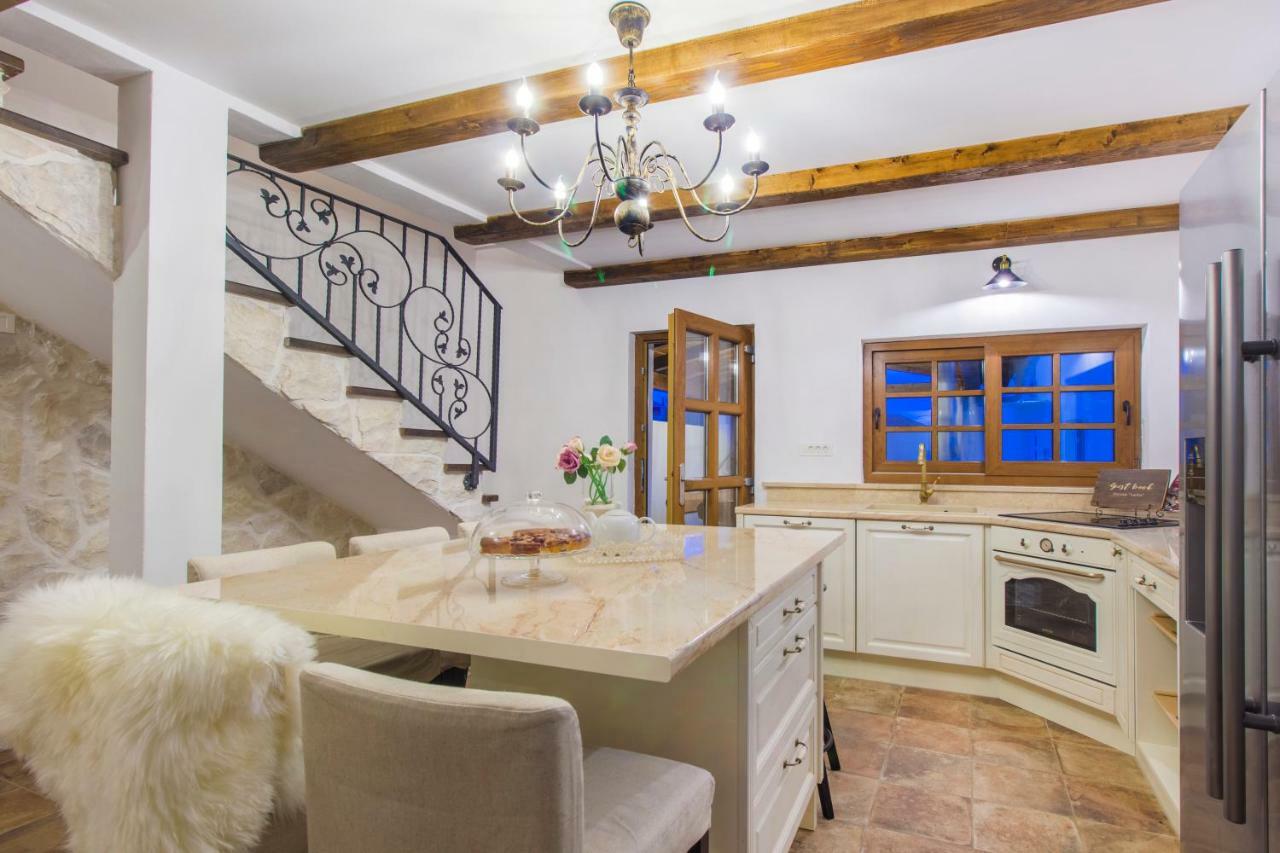 House For Rent Leila Βίλα Σίμπενικ Εξωτερικό φωτογραφία