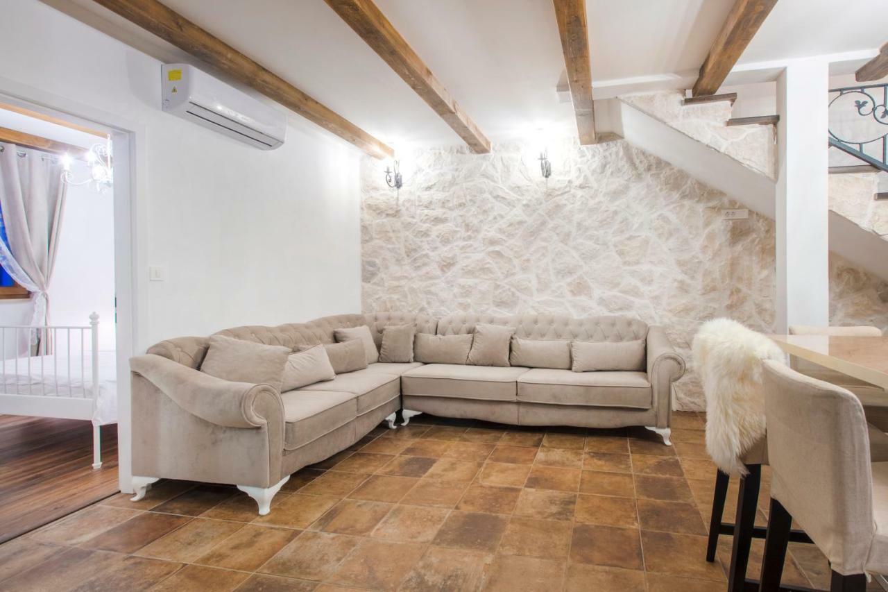 House For Rent Leila Βίλα Σίμπενικ Εξωτερικό φωτογραφία