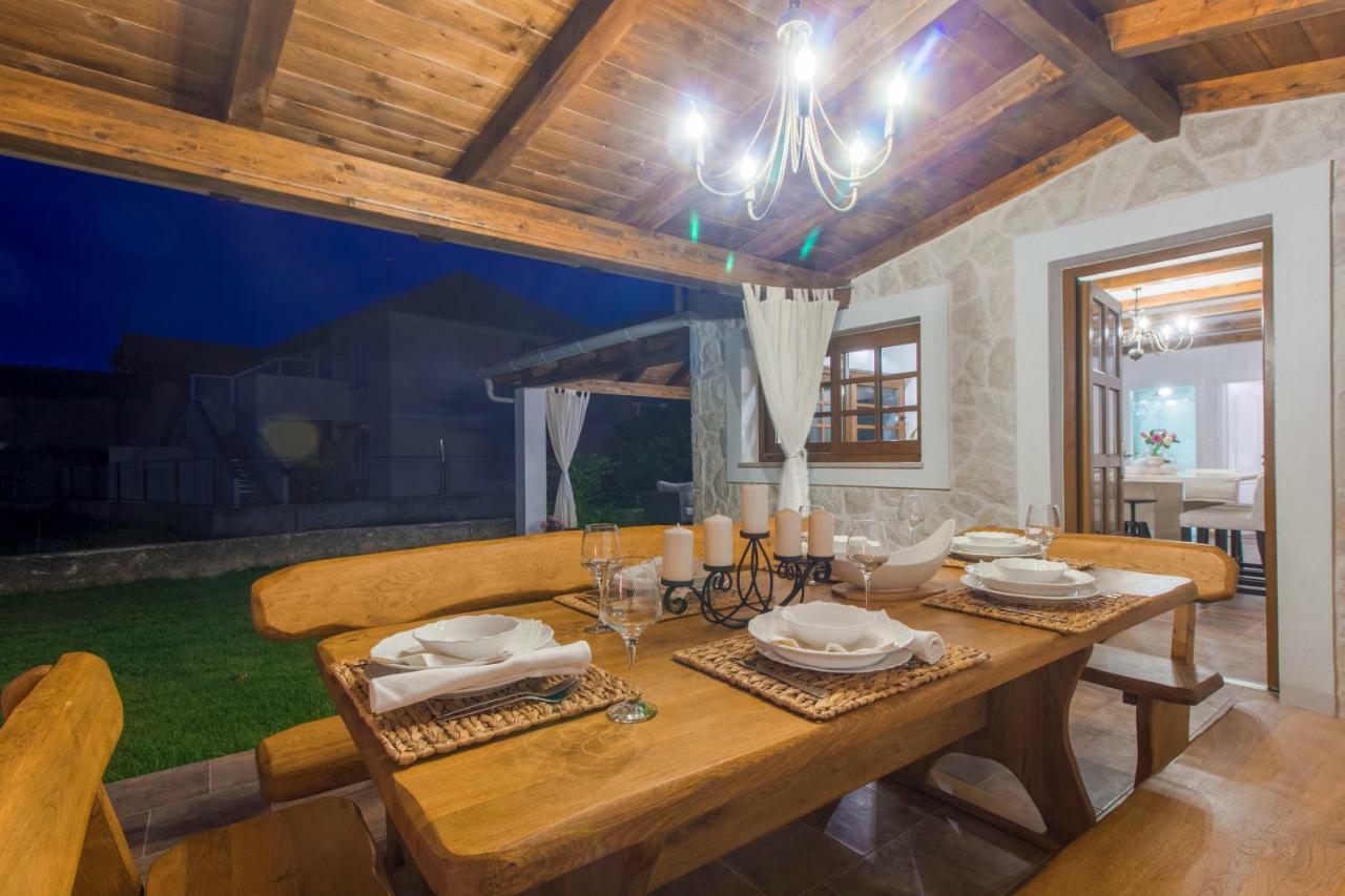 House For Rent Leila Βίλα Σίμπενικ Εξωτερικό φωτογραφία