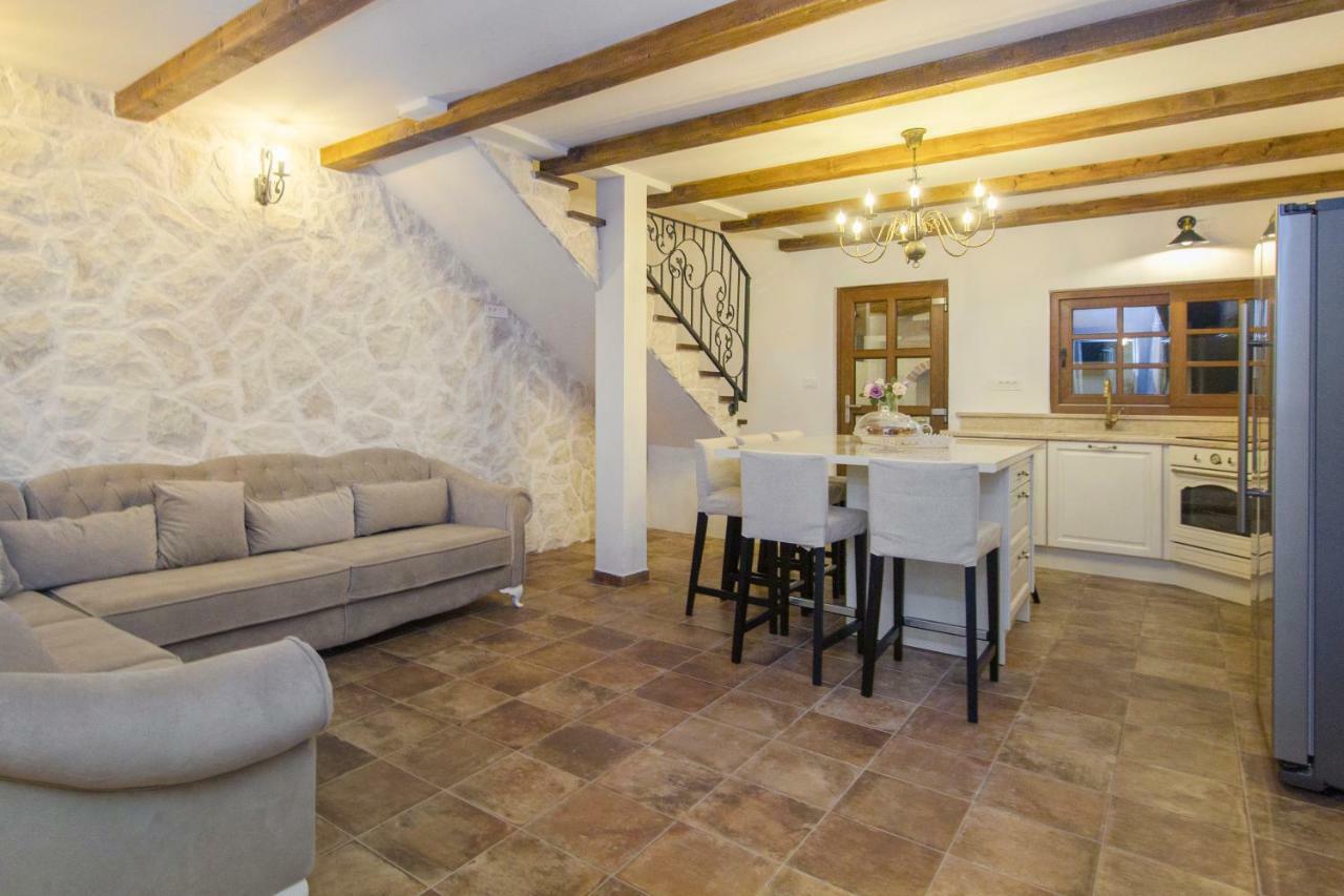 House For Rent Leila Βίλα Σίμπενικ Εξωτερικό φωτογραφία