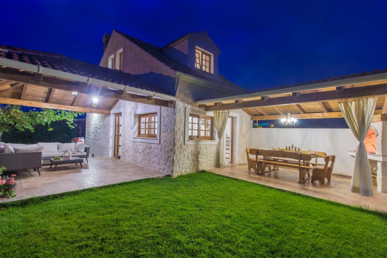 House For Rent Leila Βίλα Σίμπενικ Εξωτερικό φωτογραφία
